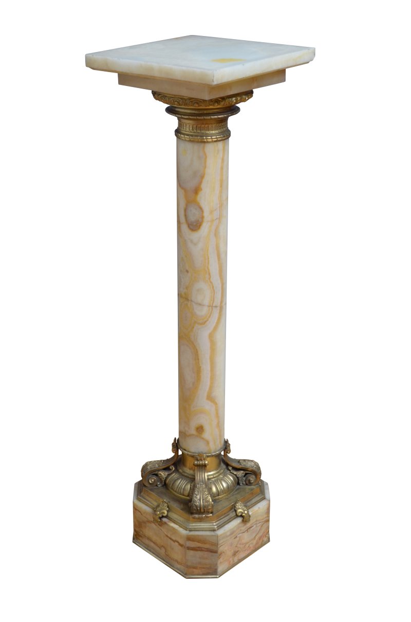 Antique Column - Image 6